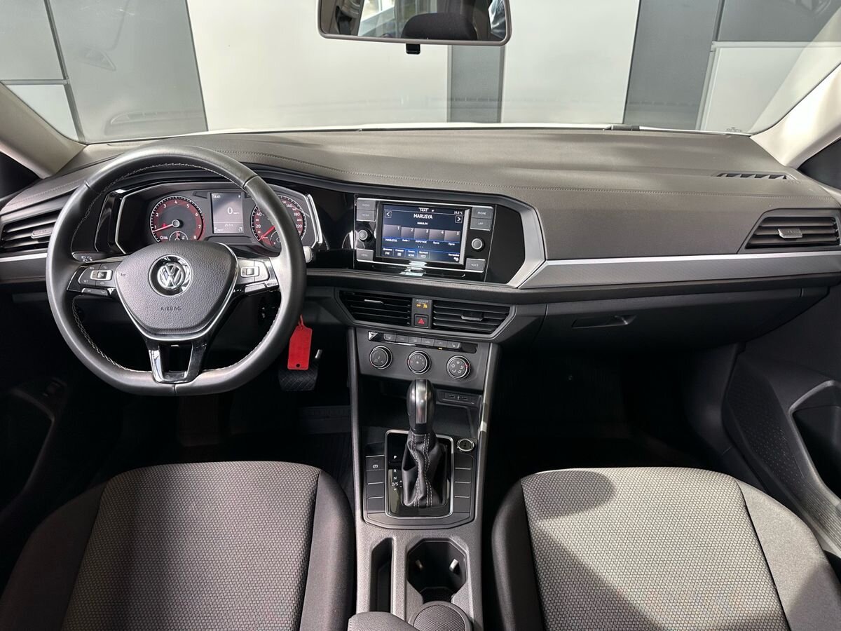 Volkswagen Jetta 2020