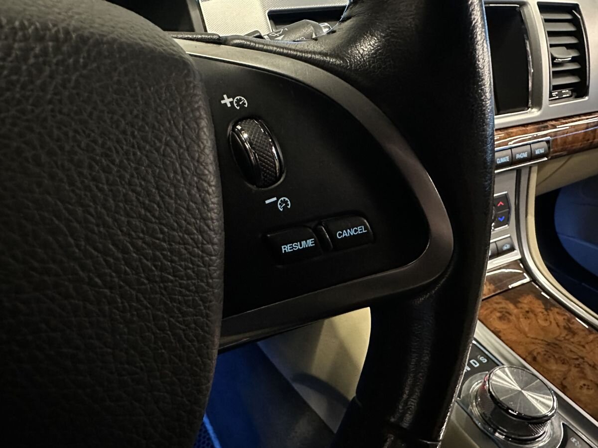 Jaguar XF 2014