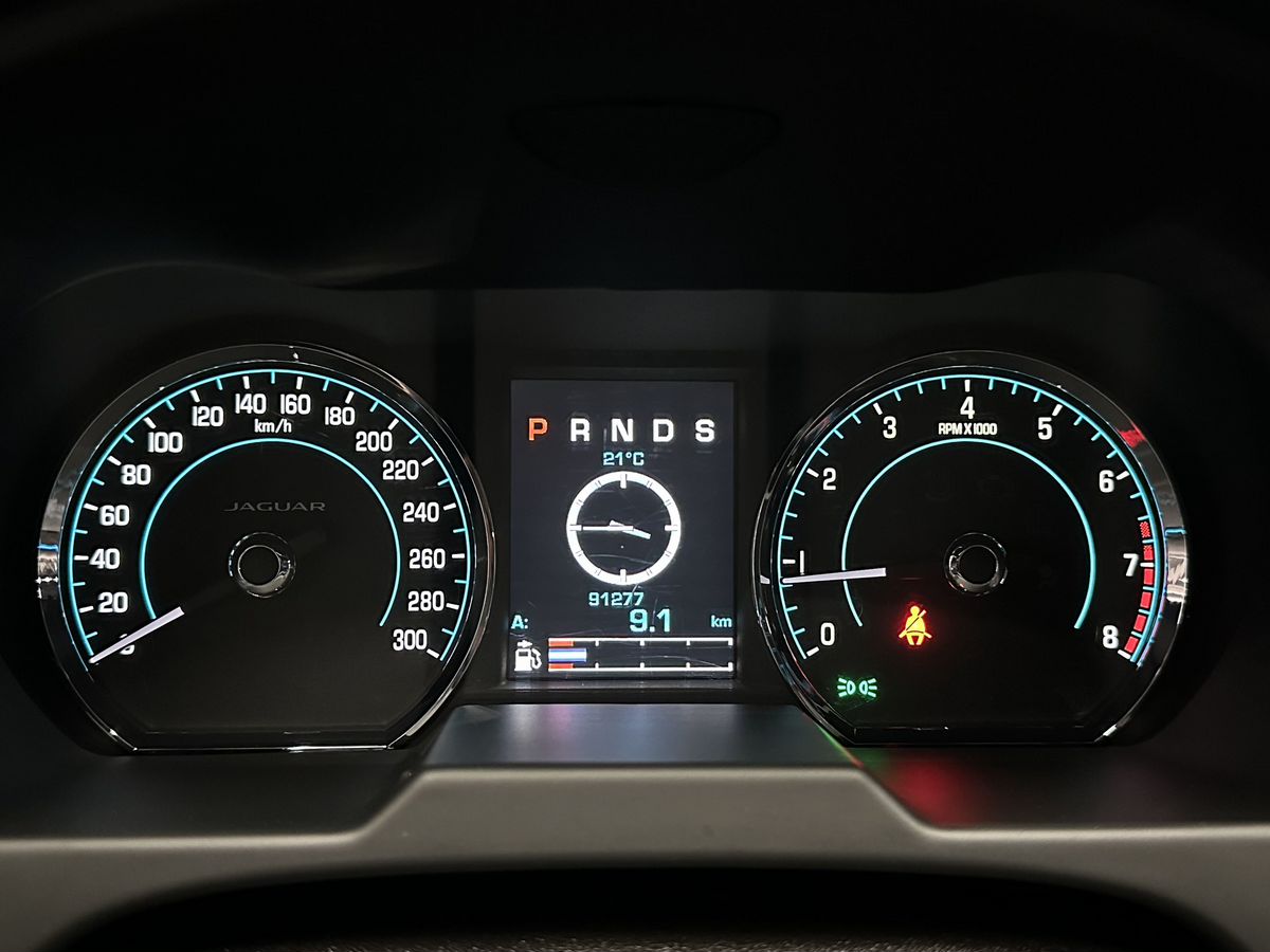 Jaguar XF 2014