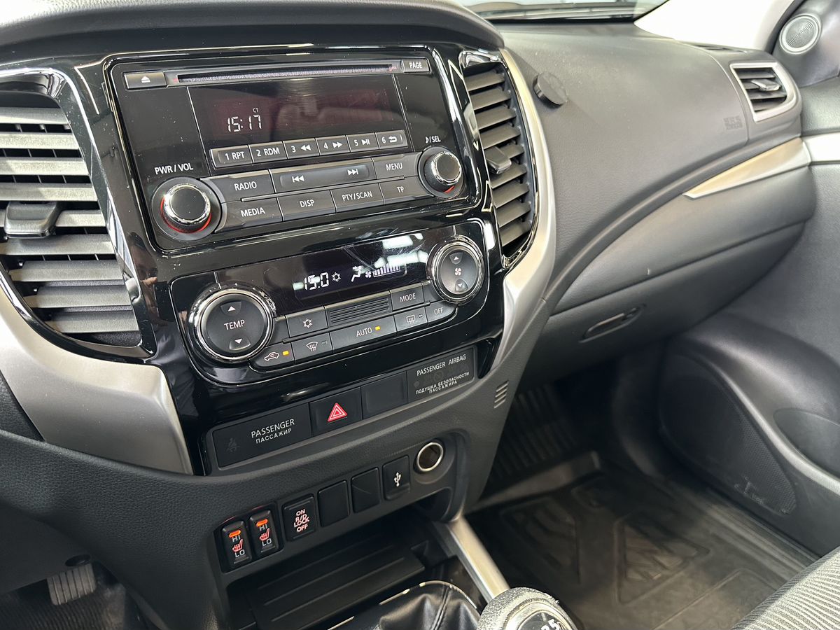 Mitsubishi Pajero Sport 2019