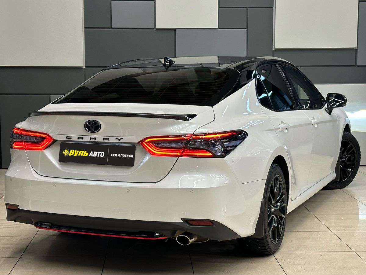 Toyota Camry 2022
