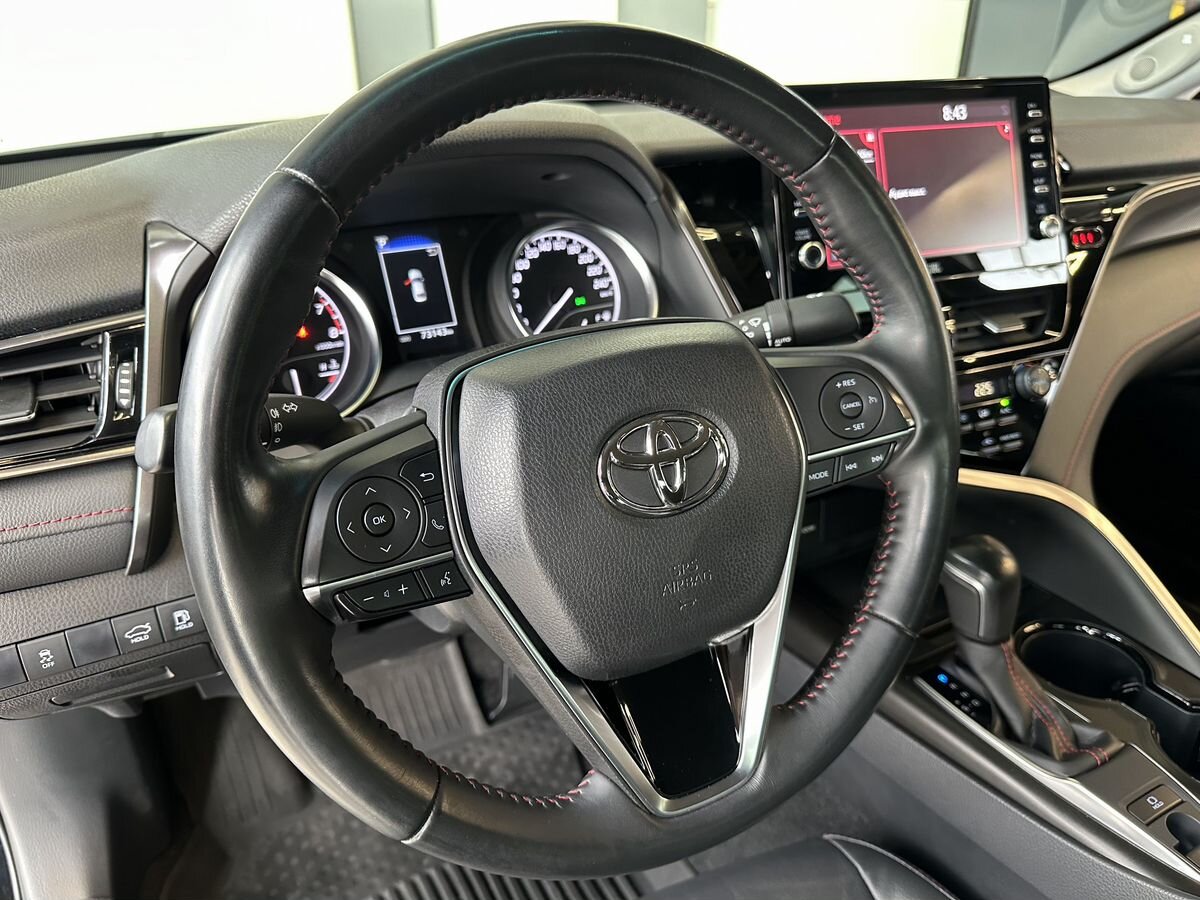 Toyota Camry 2021