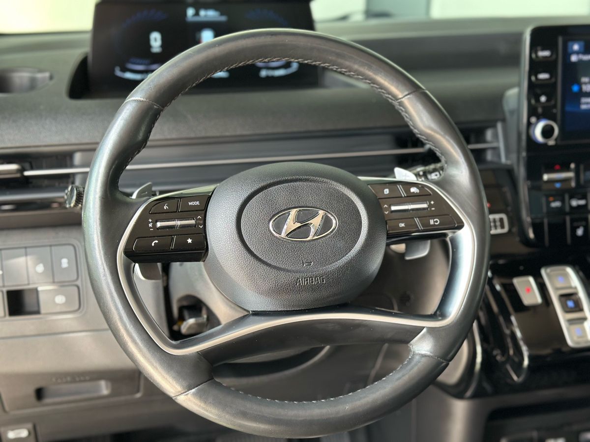 Hyundai Staria 2022