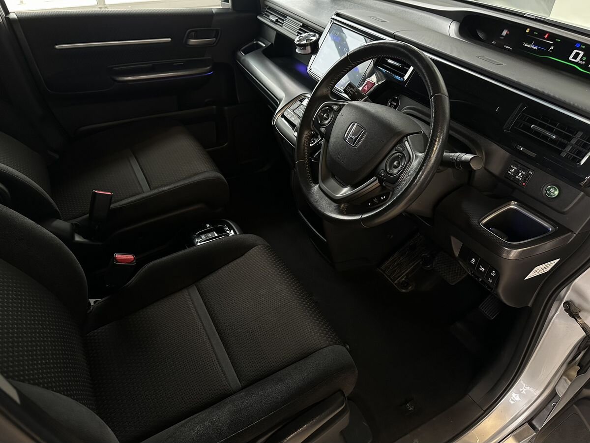 Honda Stepwgn 2018