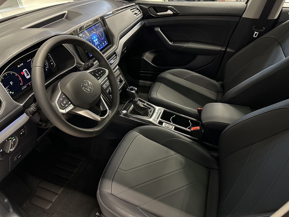 Volkswagen Tharu 2025