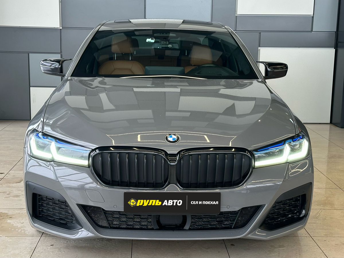 BMW 5 серии 2021