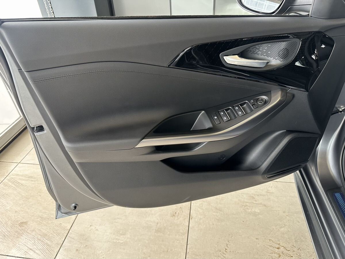 Hyundai Lafesta 2025