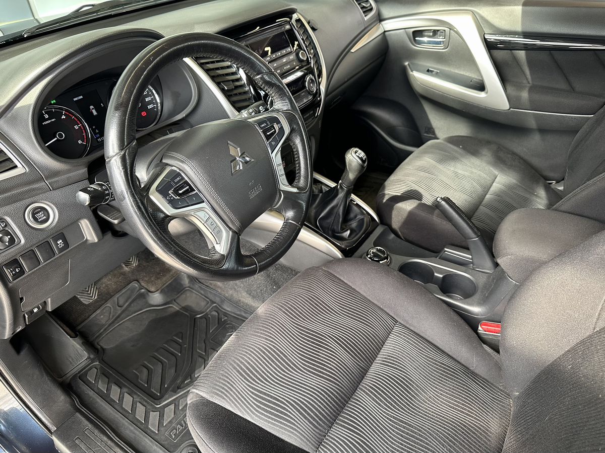 Mitsubishi Pajero Sport 2019