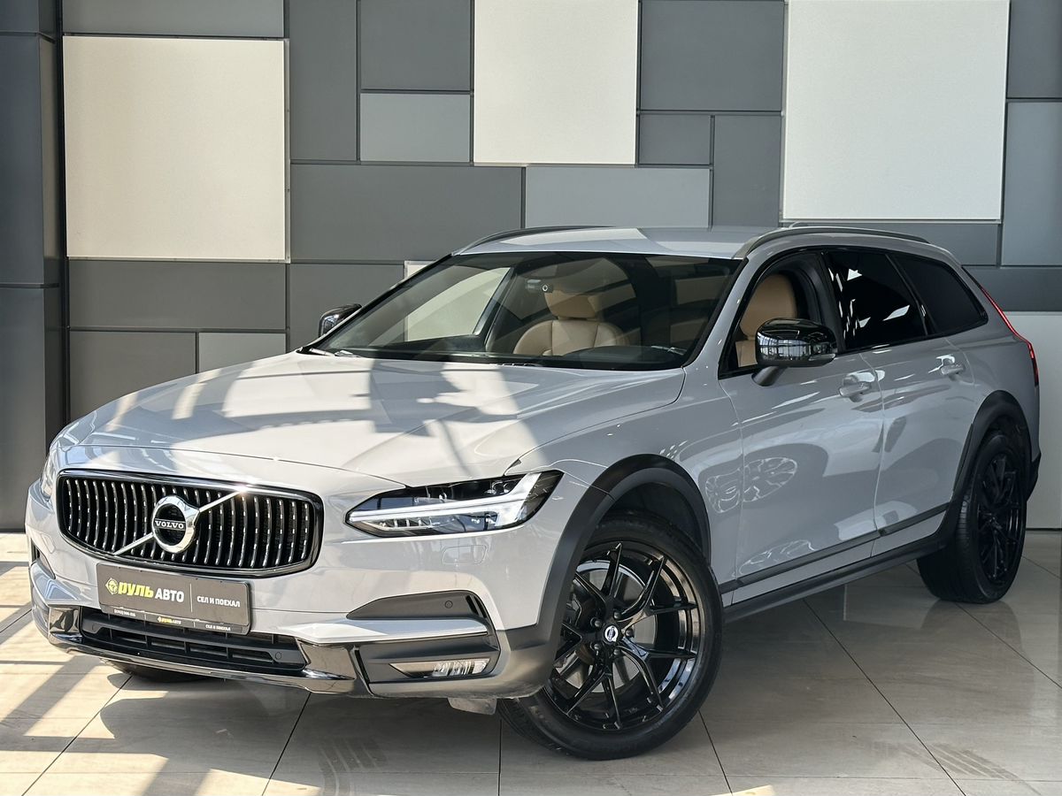 Volvo V90 Cross Country 2019