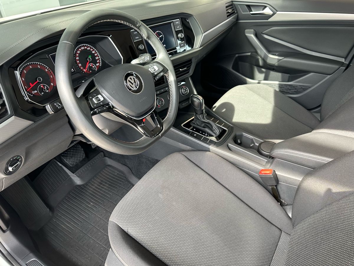 Volkswagen Jetta 2020