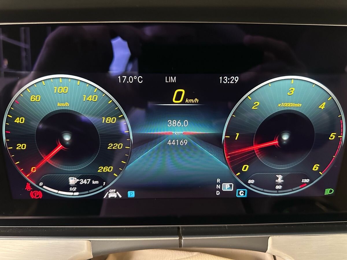 Mercedes-Benz E-Класс 2020