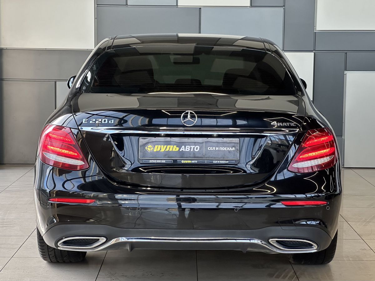 Mercedes-Benz E-Класс 2020