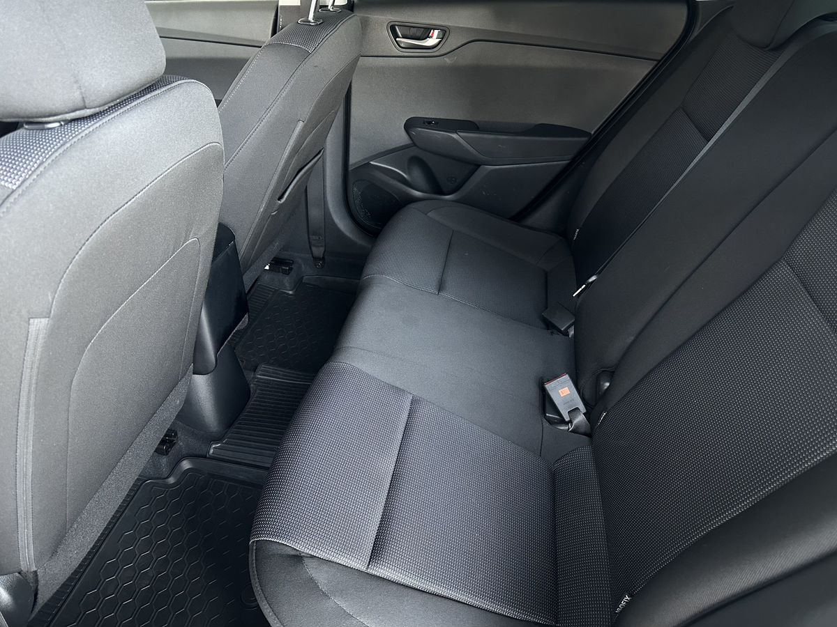 Hyundai Solaris 2021