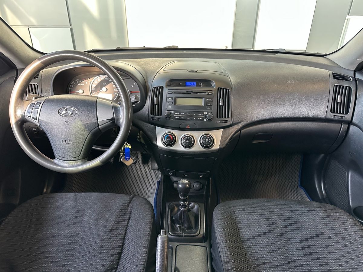 Hyundai Elantra 2010